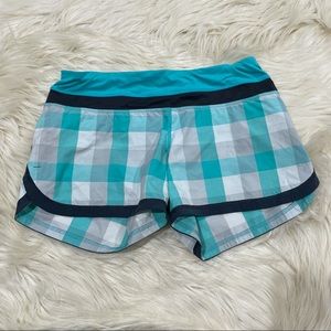Lululemon shorts size 6